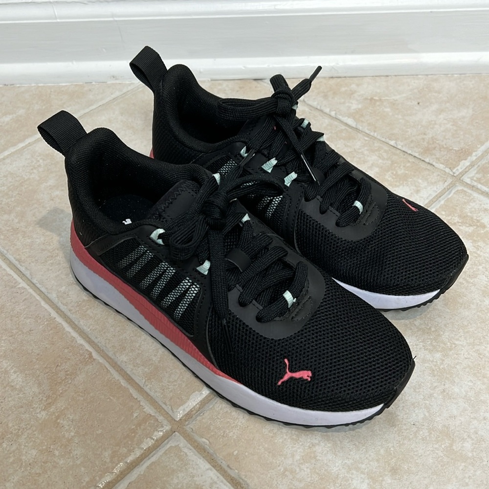 Puma Women’s Sneakers